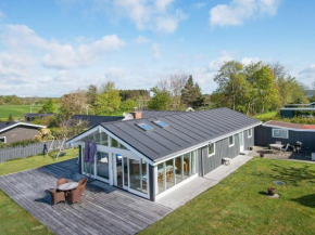 Modern Holiday Home in B rkop With Terrace, Børkop